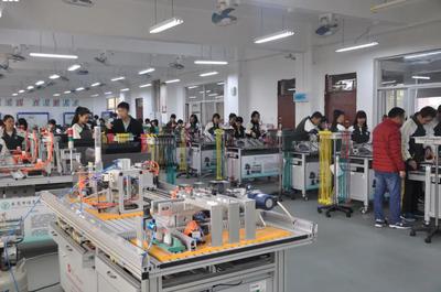 新裝100個感應水龍頭、配酒精防爆箱——東莞市信息技術學校已做好全面技術開發準備